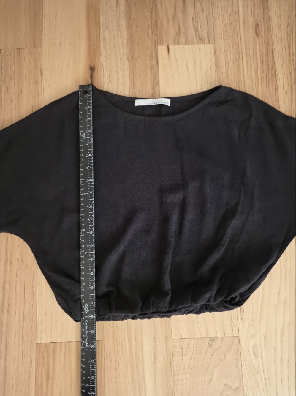 Women's Black Long-Sleeve Drawstring Hem Top - Picture 7 of 8